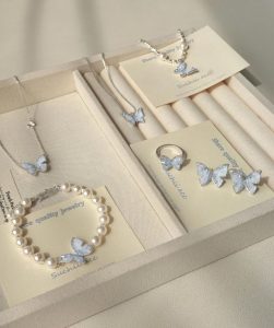 Set quà tặng sinh nhật cho nữ